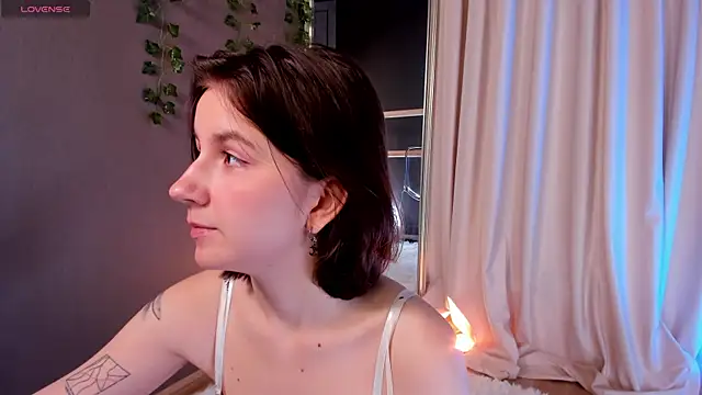 Snapshot of mind_game chatting on 01.17.25 mind game online show from 01.17.25