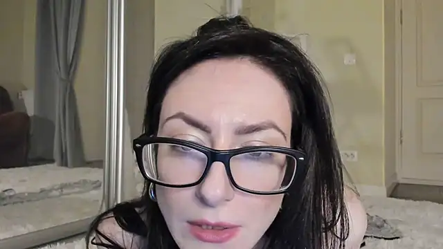 Baby Jewel online show from 12.21.24