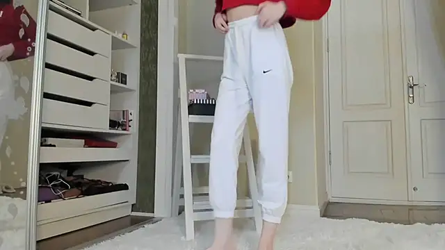 Baby Jewel online show from 01.15.25