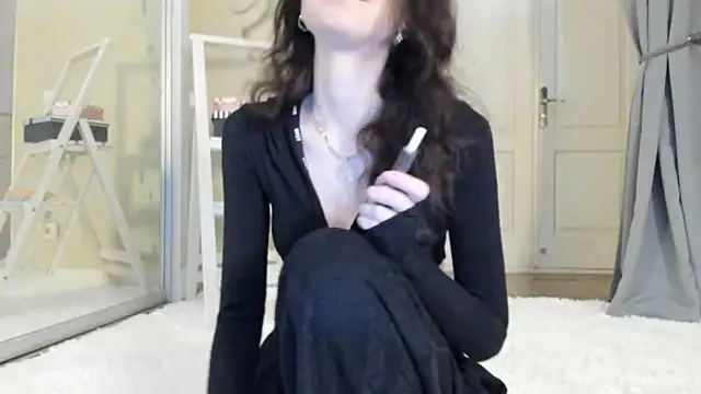 Baby Jewel online show from 02.08.25