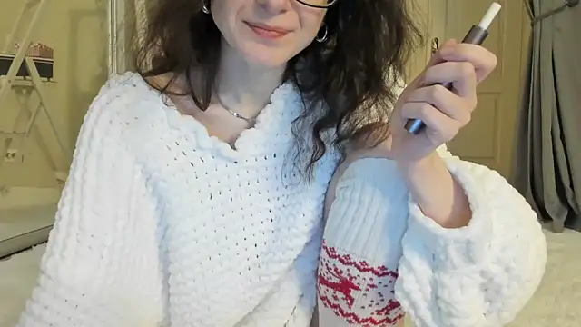 Baby Jewel online show from 02.12.25