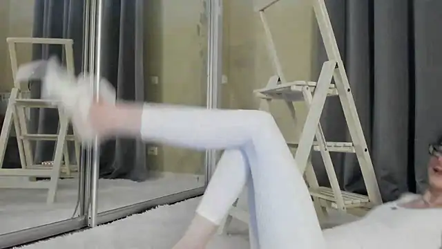 Baby Jewel online show from 03.15.25