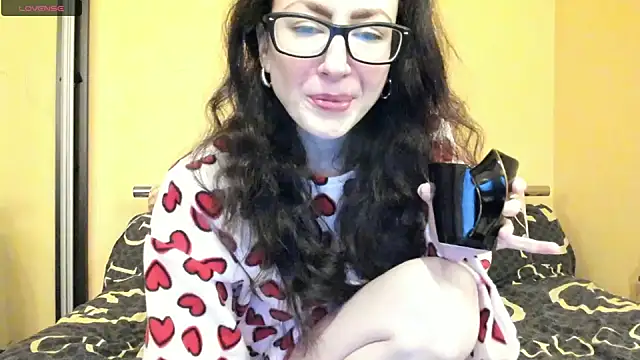 Baby Jewel online show from 03.11.26