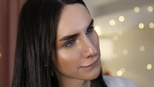 Kim Oberlin  online show from 12.27.24