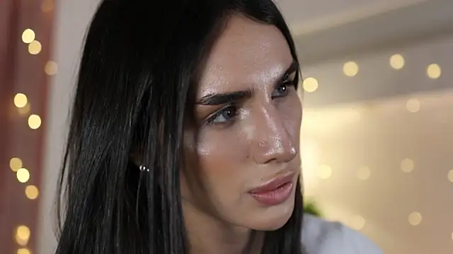 Kim Oberlin  online show from 02.04.25