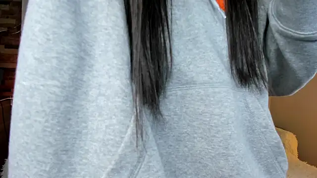 Kim Oberlin  online show from 01.07.26