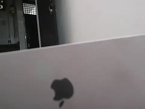 Lunaxx001 online show from 03.19.25