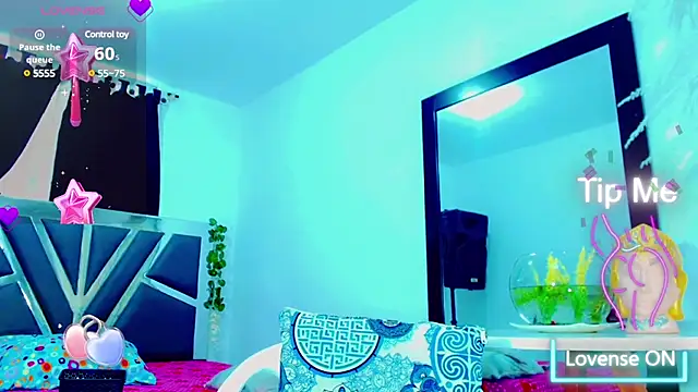 Snapshot of nauthyvalentina chatting on 02.07.25 nauthyvalentina online show from 02.07.25