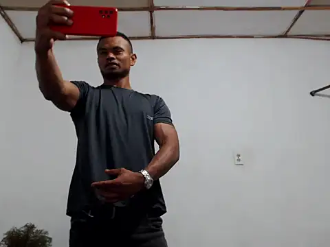 fernandez latinblackk online show from 12.30.24