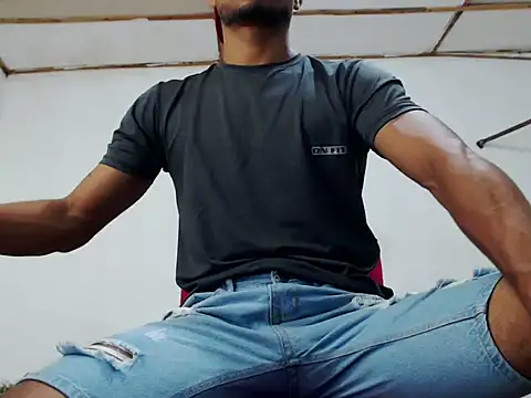 fernandez latinblackk online show from 01.04.25