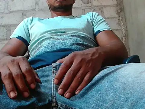 fernandez latinblackk online show from 10.28.25