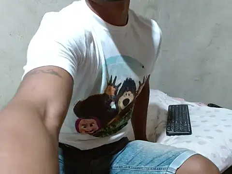 fernandez latinblackk online show from 11.28.25