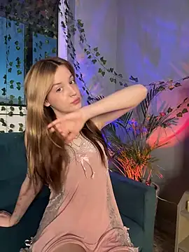 Sweet Evva online show from 01.30.25