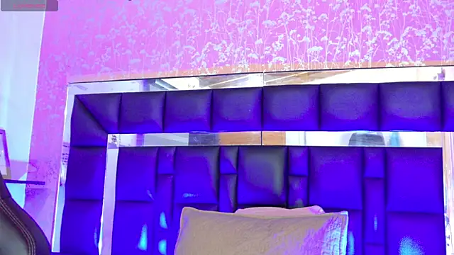 Sofia martiin online show from 09.13.25