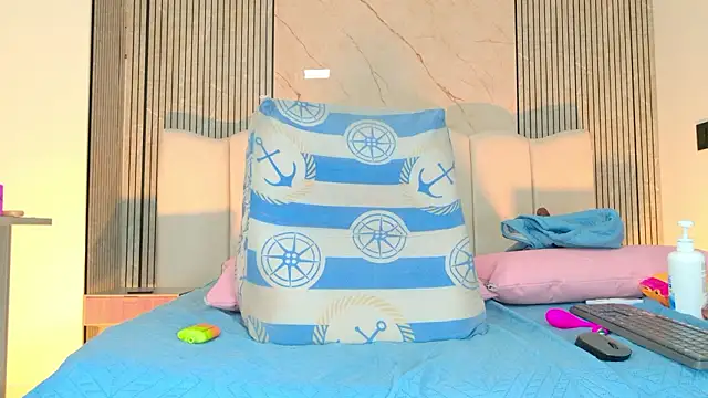 Sofia martiin online show from 03.16.26