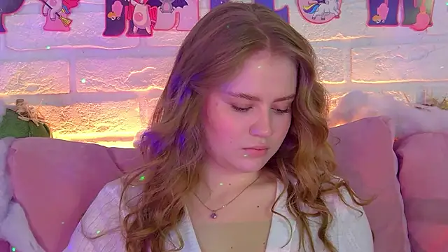 Snapshot of SelinSwarovski chatting on 11.01.25 SelinSwarovski online show from 11.01.25