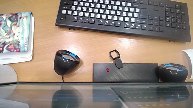 Snapshot of Milla_Cutie18 chatting on 01.30.25 Milla Cutie18 online show from 01.30.25