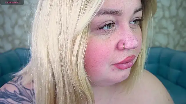 ZaraReignn online show from 03.17.26