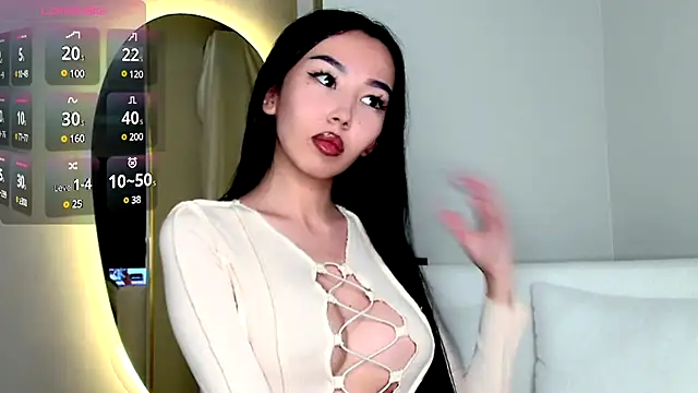 saranmia online show from 12.14.24