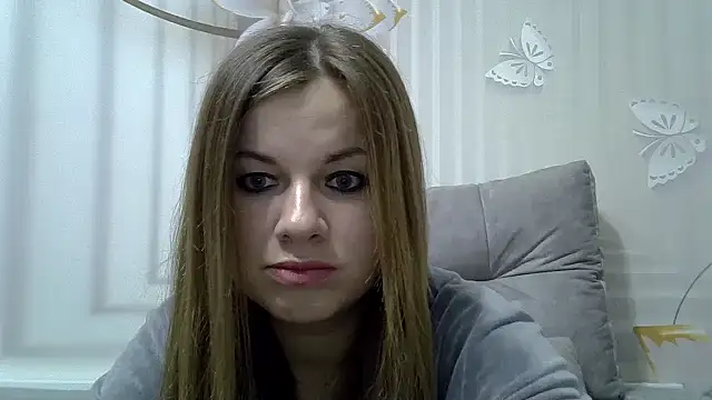 Snapshot of TinaFun4u chatting on 01.06.25 TinaFun4u online show from 01.06.25