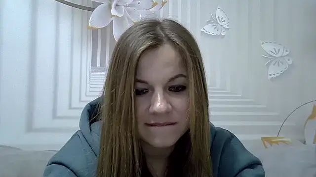 Snapshot of TinaFun4u chatting on 01.15.25 TinaFun4u online show from 01.15.25