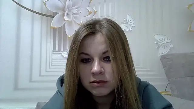 Snapshot of TinaFun4u chatting on 01.17.25 TinaFun4u online show from 01.17.25