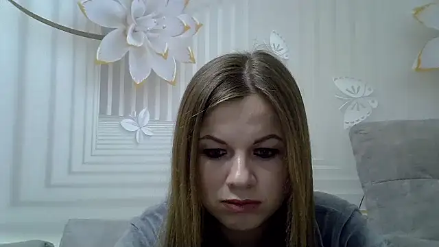 Snapshot of TinaFun4u chatting on 01.24.25 TinaFun4u online show from 01.24.25