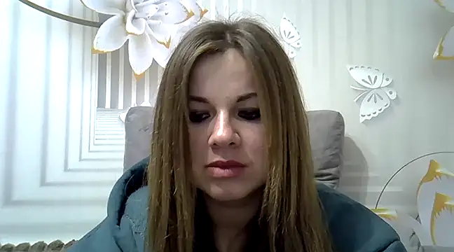 Snapshot of TinaFun4u chatting on 02.19.25 TinaFun4u online show from 02.19.25