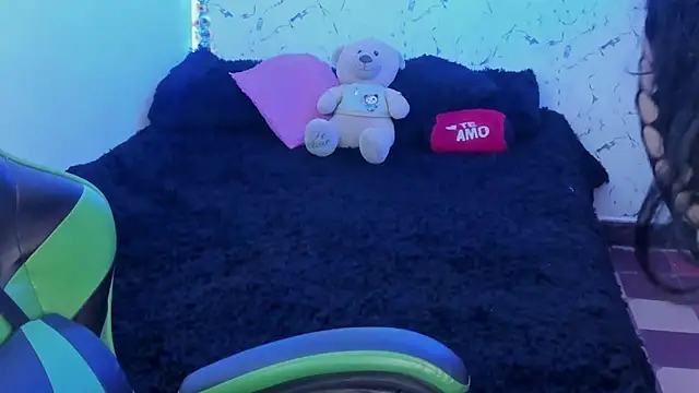 elissa iris online show from 04.19.26