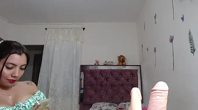 Snapshot of jaky_reyes chatting on 02.28.25 jaky reyes online show from 02.28.25