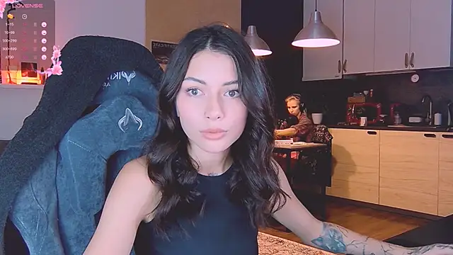 KatiKate online show from 10.29.25