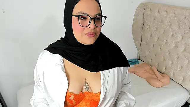 Snapshot of Mistyboobs chatting on 10.03.25 Mistyboobs online show from 10.03.25
