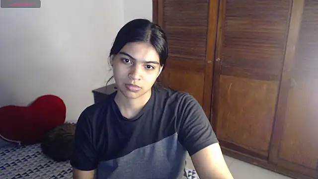 Pocahontas Princess  online show from 10.25.25