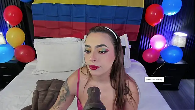 Snapshot of MiiaaMoonroee chatting on 07.03.26 MiiaaMoonroee online show from 07.03.26