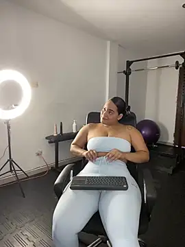 Violetrousse online show from 09.14.25