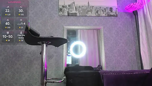 Snapshot of _kitty_wuichis chatting on 10.14.25 kitty wuichis online show from 10.14.25