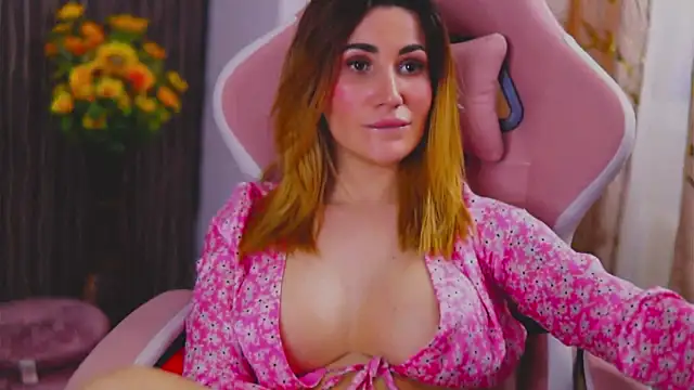 KimSkyex online show from 02.22.25