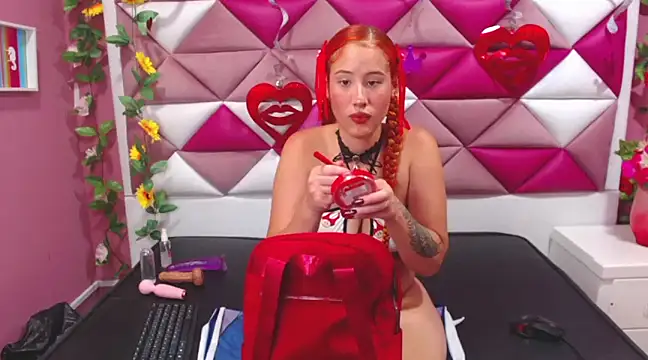 Nami Curls online show from 03.20.25