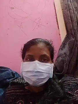 Snapshot of Villageammu18 chatting on 11.17.25 Villageammu18 online show from 11.17.25