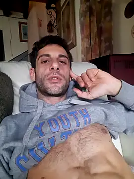 Snapshot of MrTamburine22 chatting on 01.21.25 MrTamburine22 online show from 01.21.25