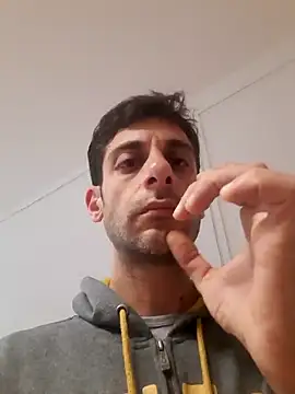 Snapshot of MrTamburine22 chatting on 03.12.25 MrTamburine22 online show from 03.12.25