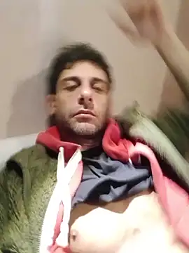 Snapshot of MrTamburine22 chatting on 02.12.26 MrTamburine22 online show from 02.12.26