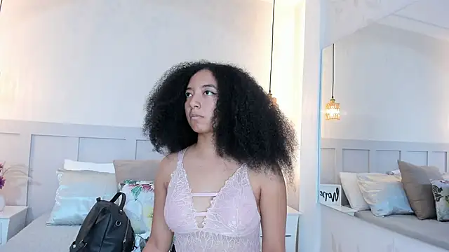 NAHOMI MILLER online show from 02.18.26