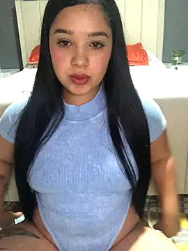 Snapshot of Julieta_333 chatting on 09.13.25 Julieta 333 online show from 09.13.25