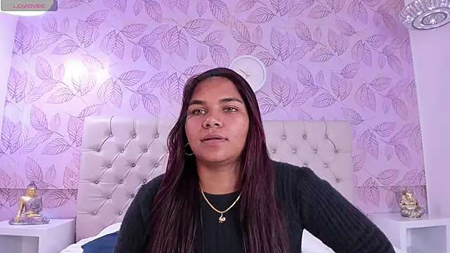 Carolina Evanss online show from 02.10.25