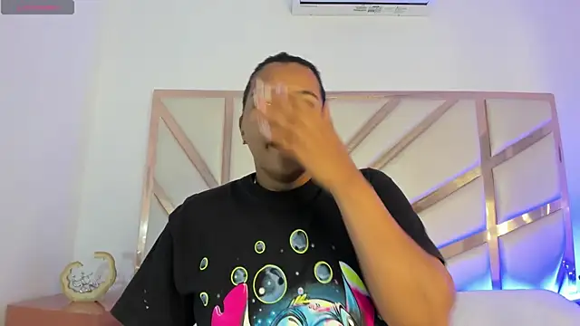 Carolina Evanss online show from 09.21.25