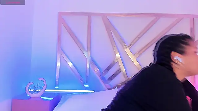 Carolina Evanss online show from 10.09.25