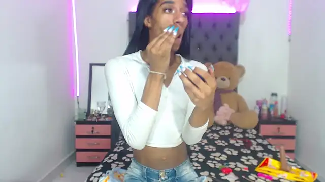 lucianadolll online show from 09.29.25