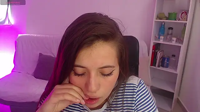 Snapshot of Soy_abby chatting on 01.23.25 Soy abby online show from 01.23.25