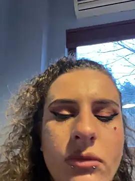 BlazyKitsune- online show from 03.22.25